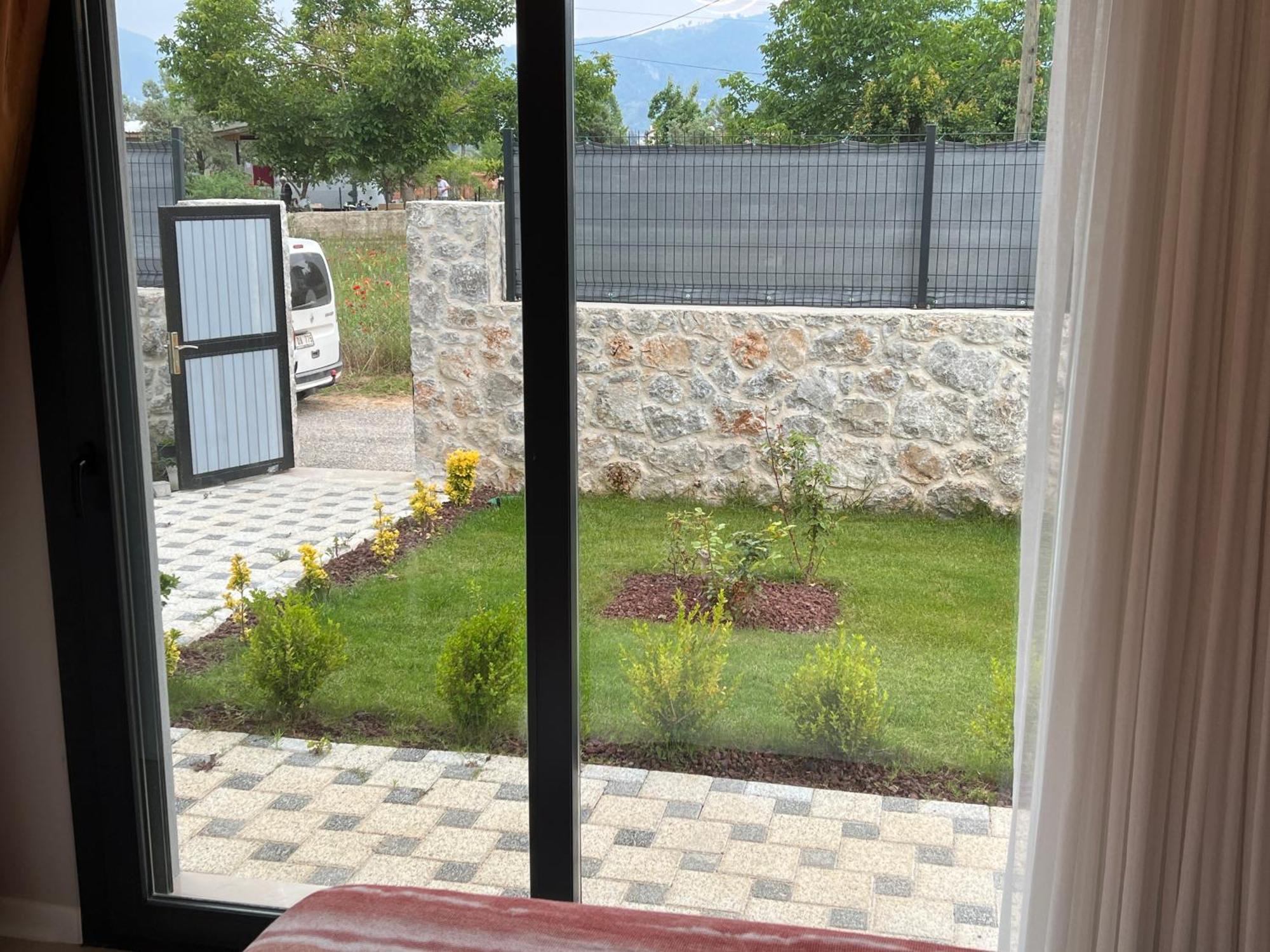 Ahu Grape Villa *