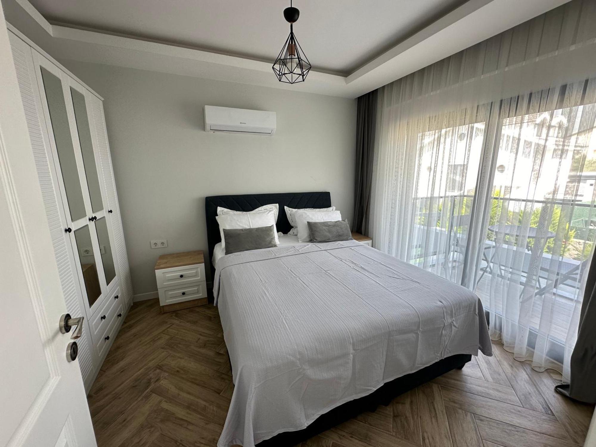 Fethiye'de Havuzlu Villa *
