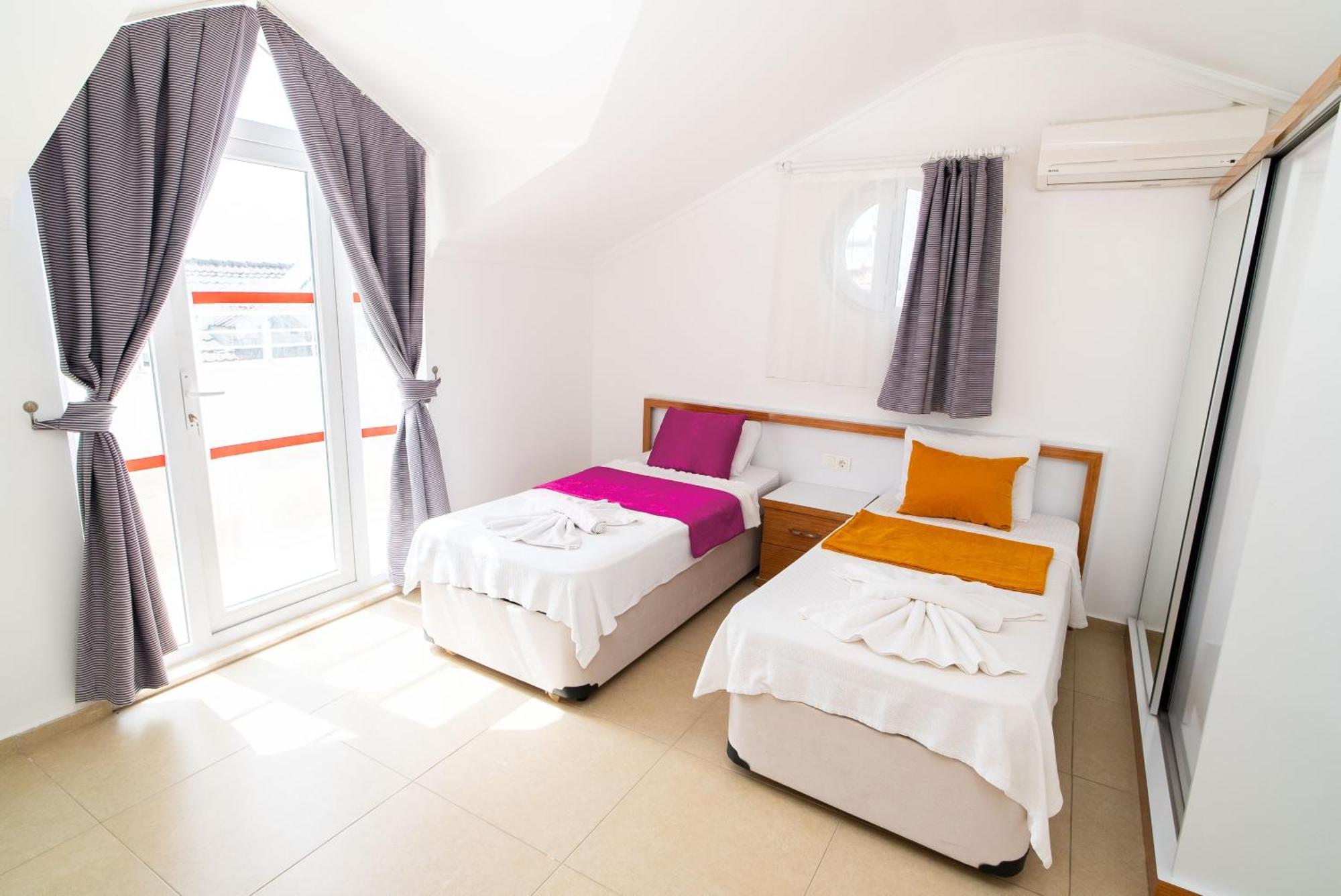 Angel - Private Pool And Nature View In Oeluedeniz Villa Fethiye