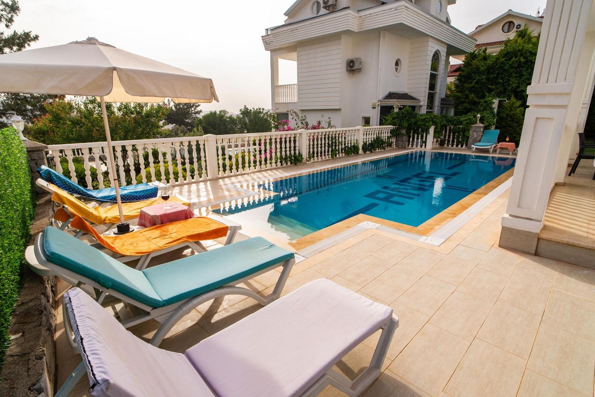 Villa Angel - Private Pool And Nature View In Oeluedeniz Fethiye