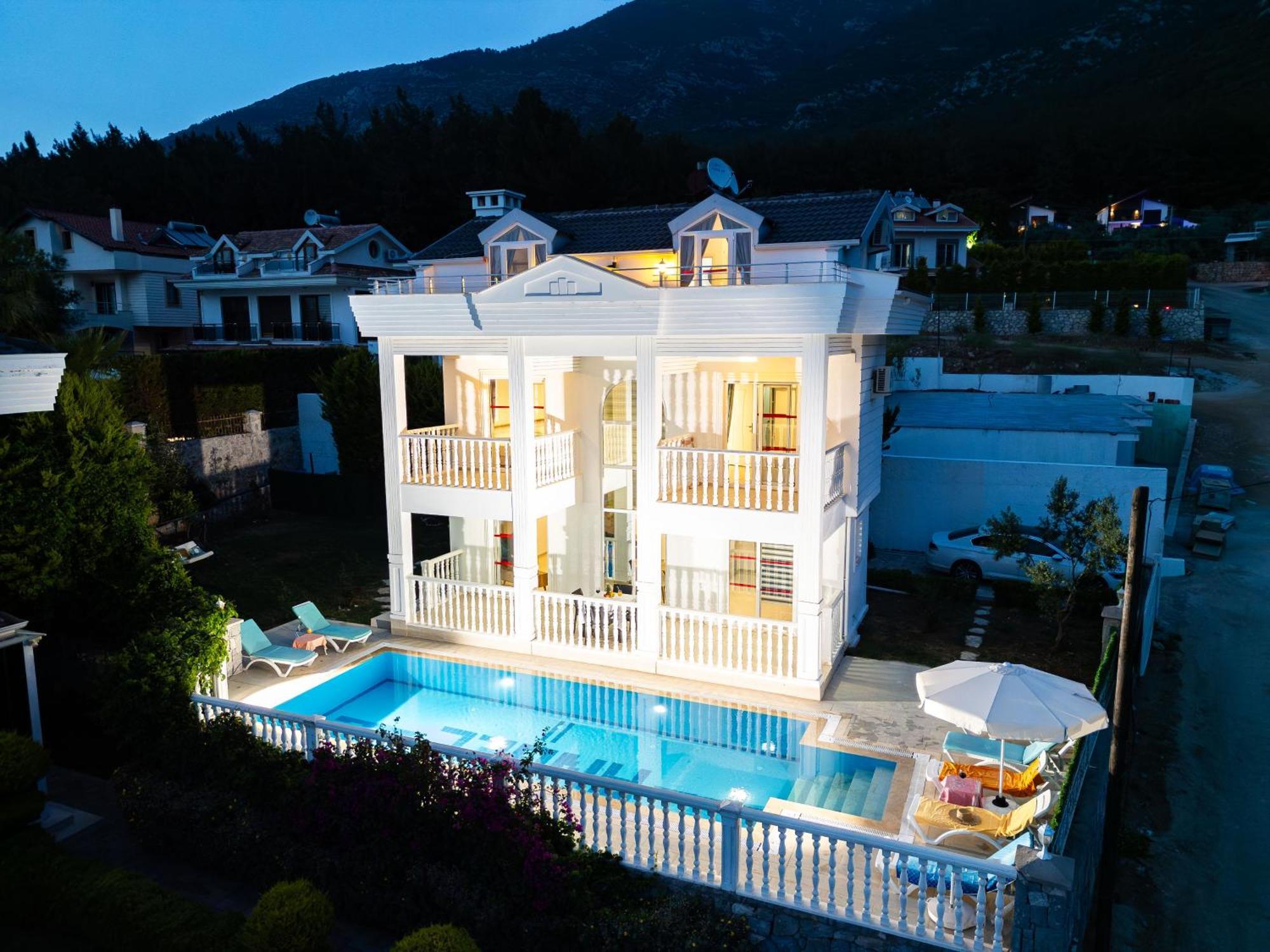 Angel - Private Pool And Nature View In Oeluedeniz Villa