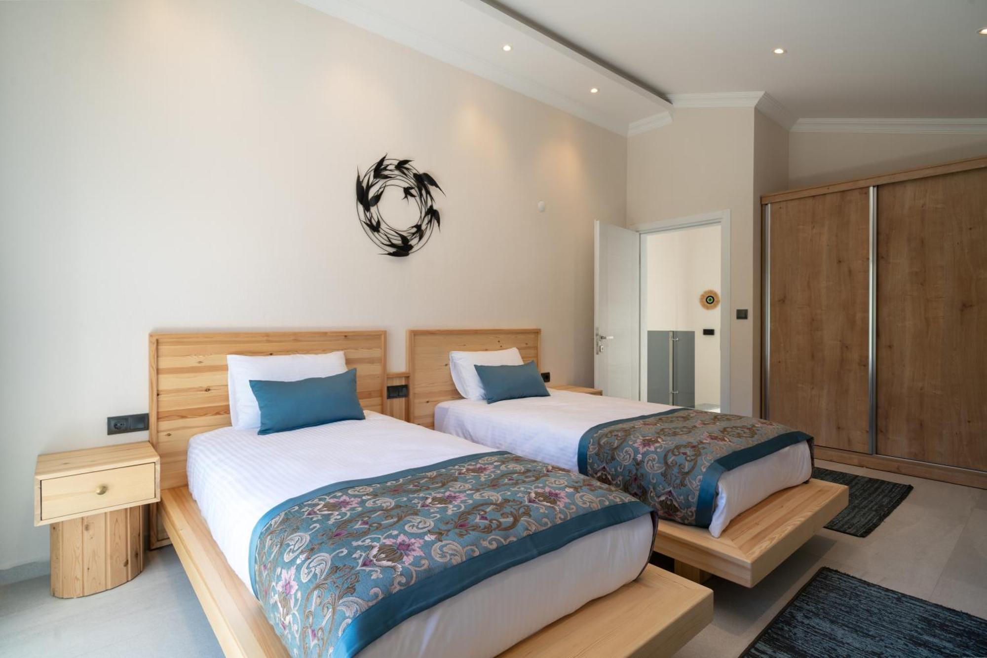 Loop House - Luxury With Pool In Yesiluezuemlue *