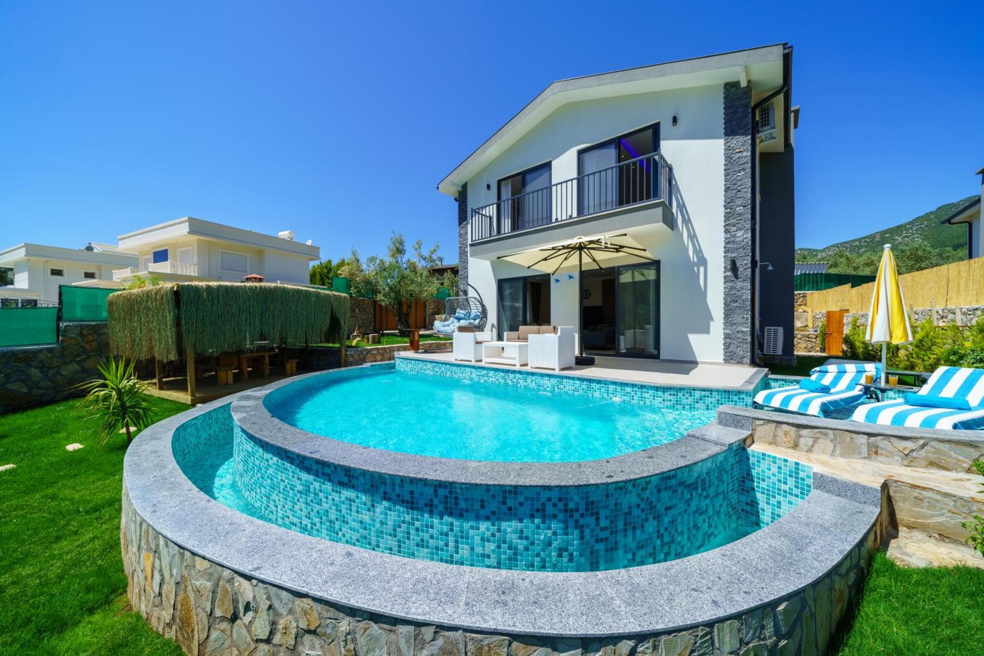 Loop House - Luxury With Pool In Yesiluezuemlue * Fethiye