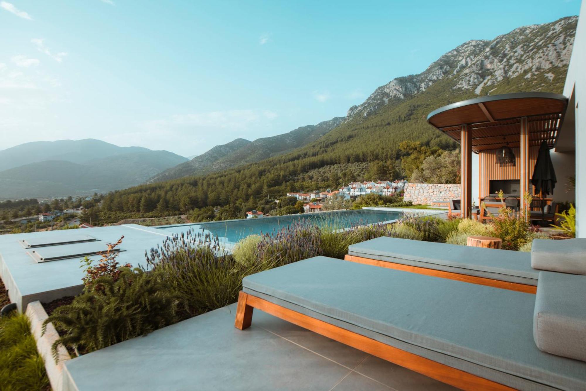 The Escape House Villa *
