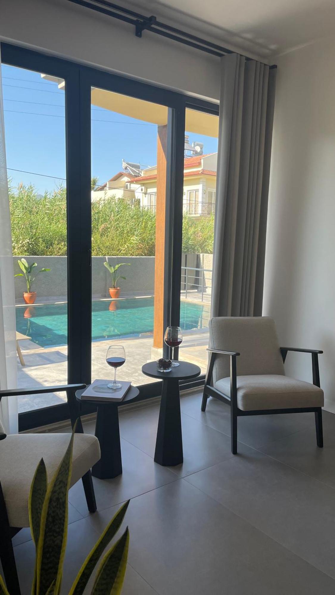 Sorrento Villa *