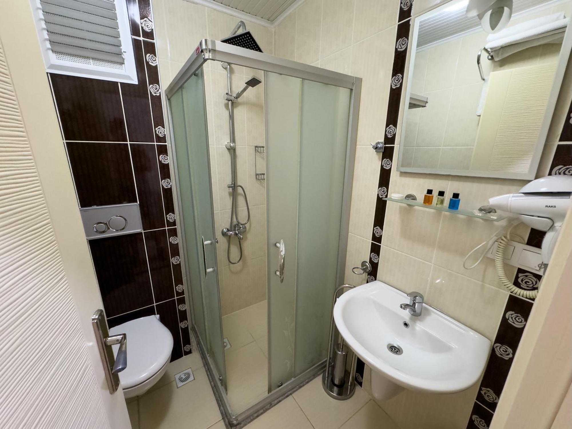 Sardunya Hotel 3*