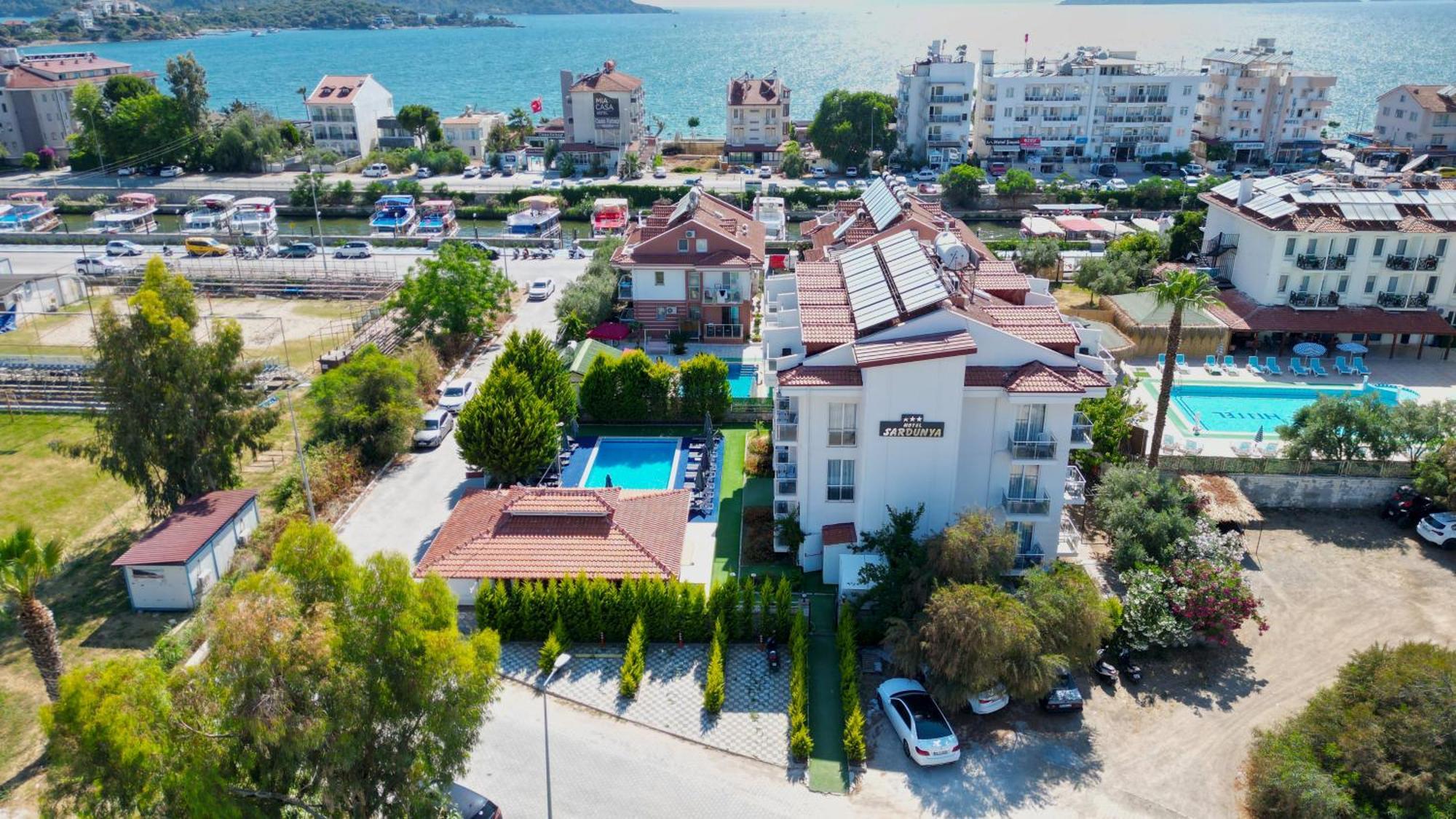 Sardunya Hotel 3*