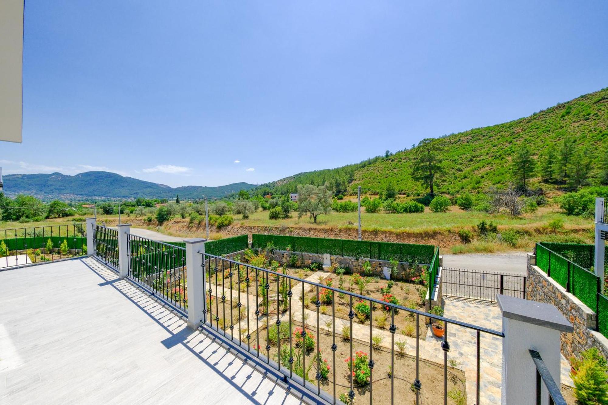 Lily Of The Valley Luxury Fethiye, Yesiluzumlu By Sunworld Villa