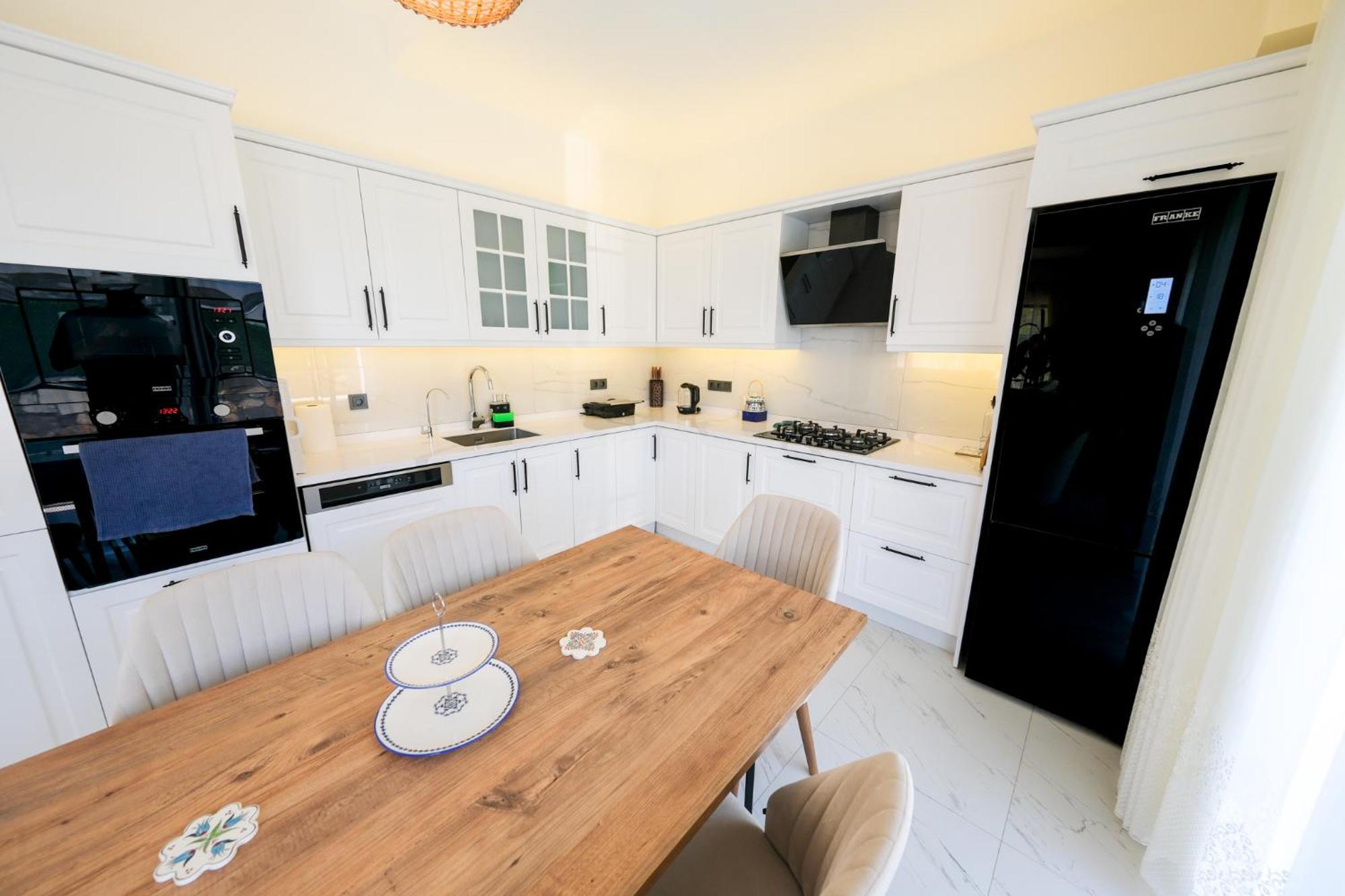 Villa Lily Of The Valley Luxury Fethiye, Yesiluzumlu By Sunworld *
