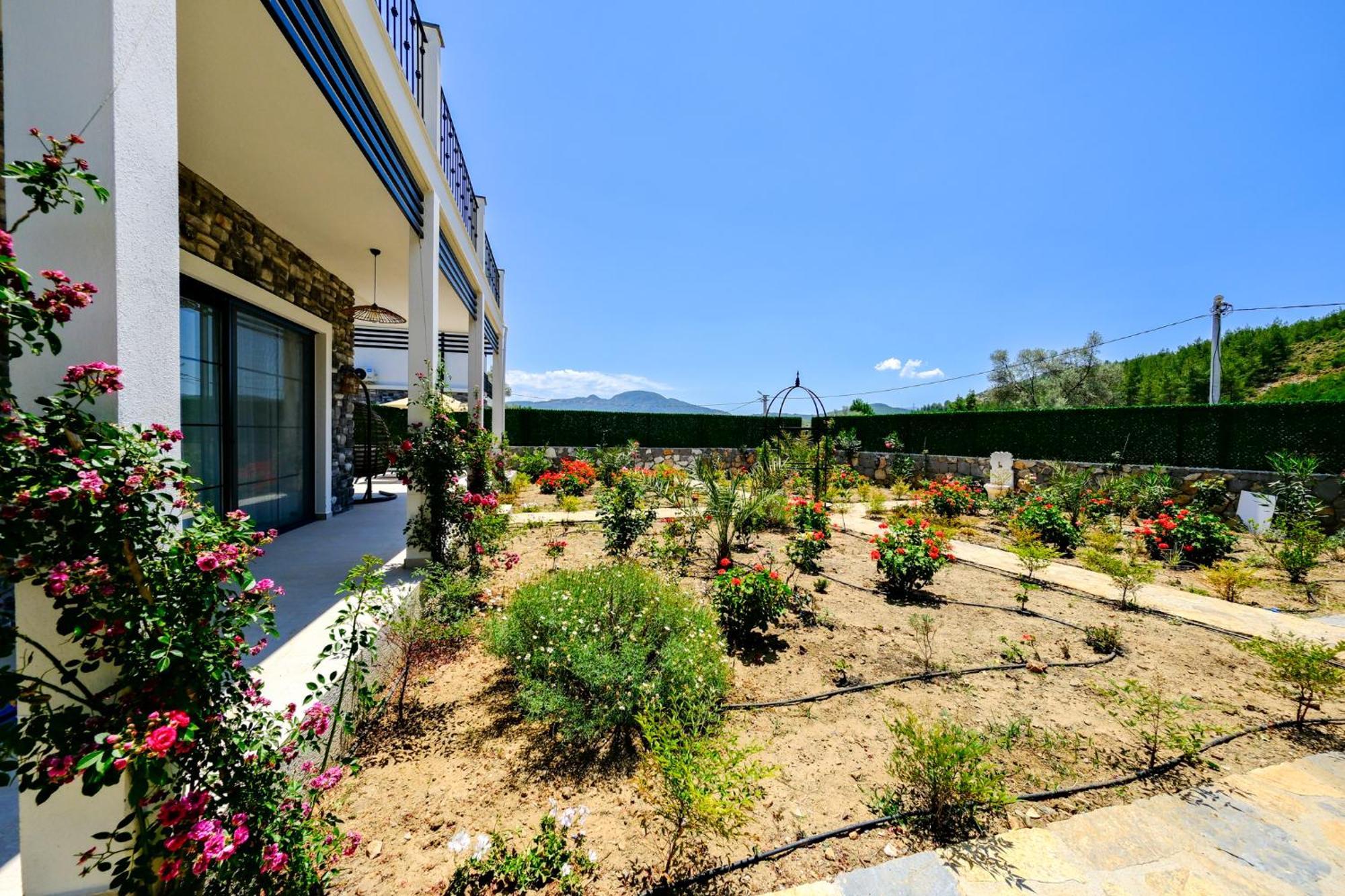 Villa Lily Of The Valley Luxury Fethiye, Yesiluzumlu By Sunworld Fethiye