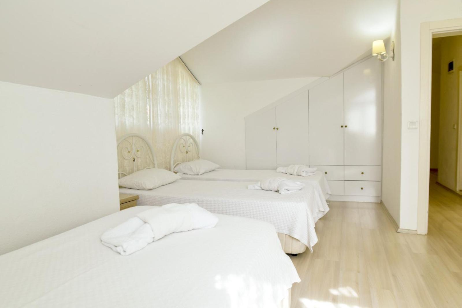 Apart Otel Kekik Azure Homes Oeluedeniz *