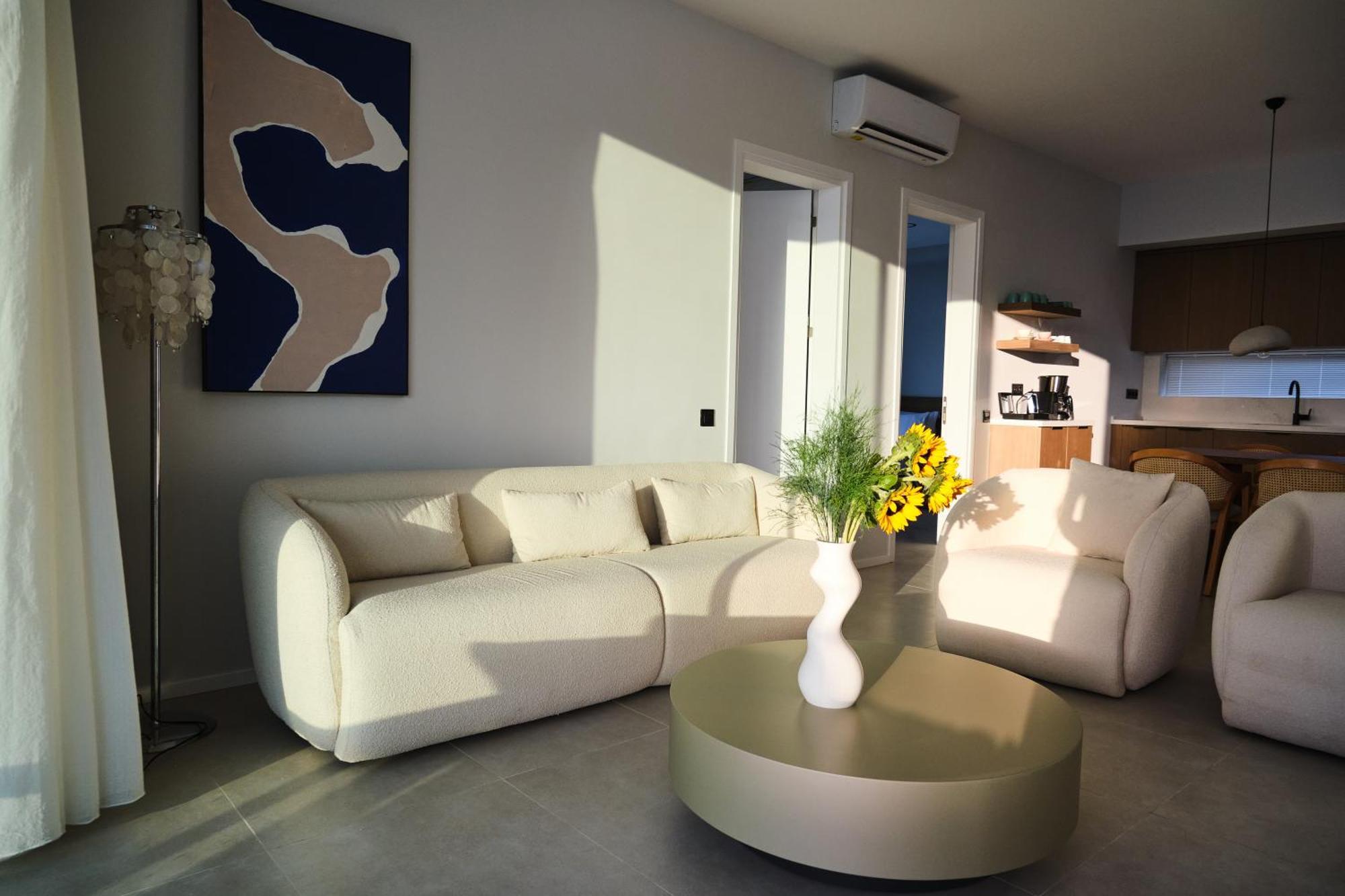 Ashta - Cozy Villa *