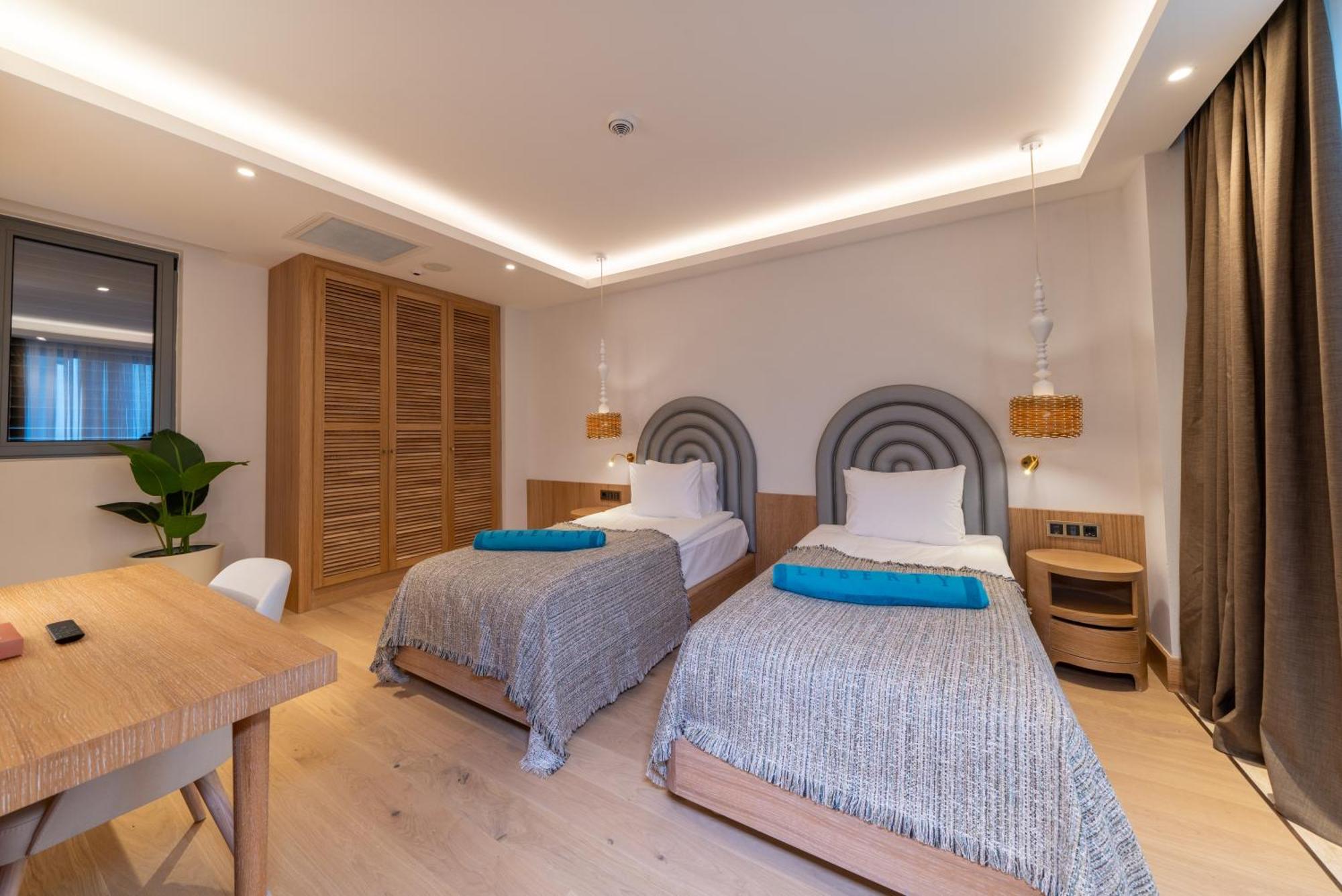 Liberty Fabay Otel