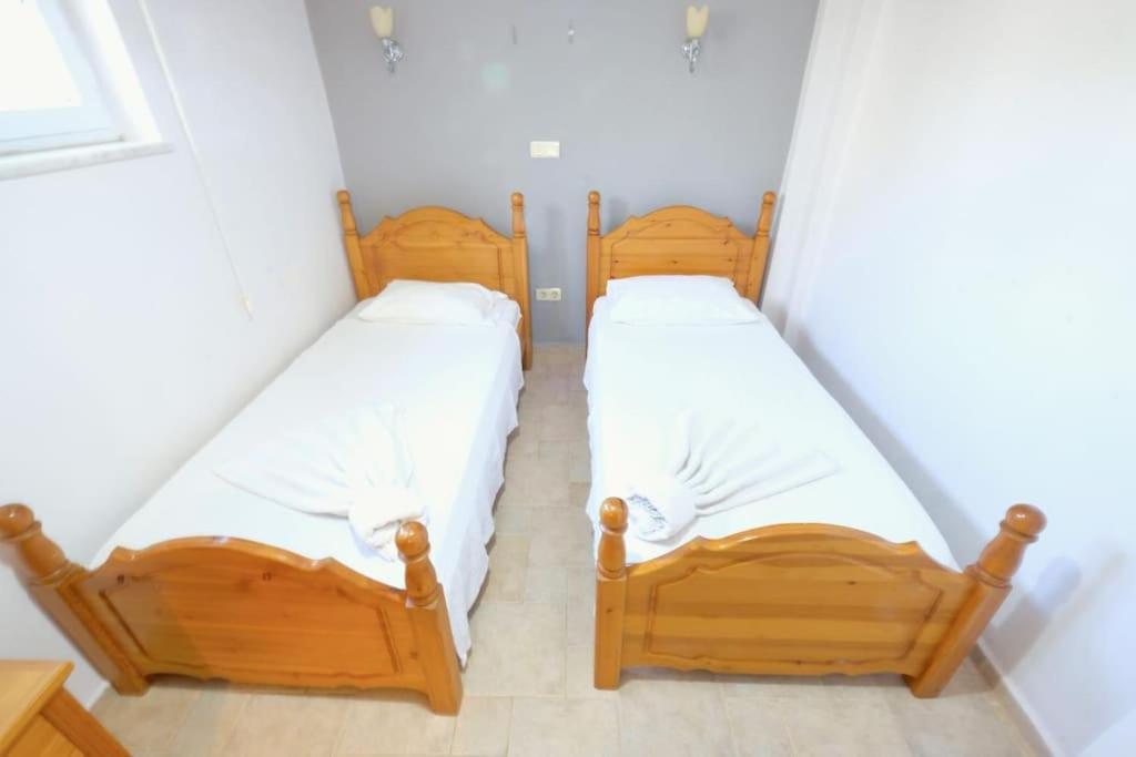 Muestakil Oezel Havuzlu * Fethiye