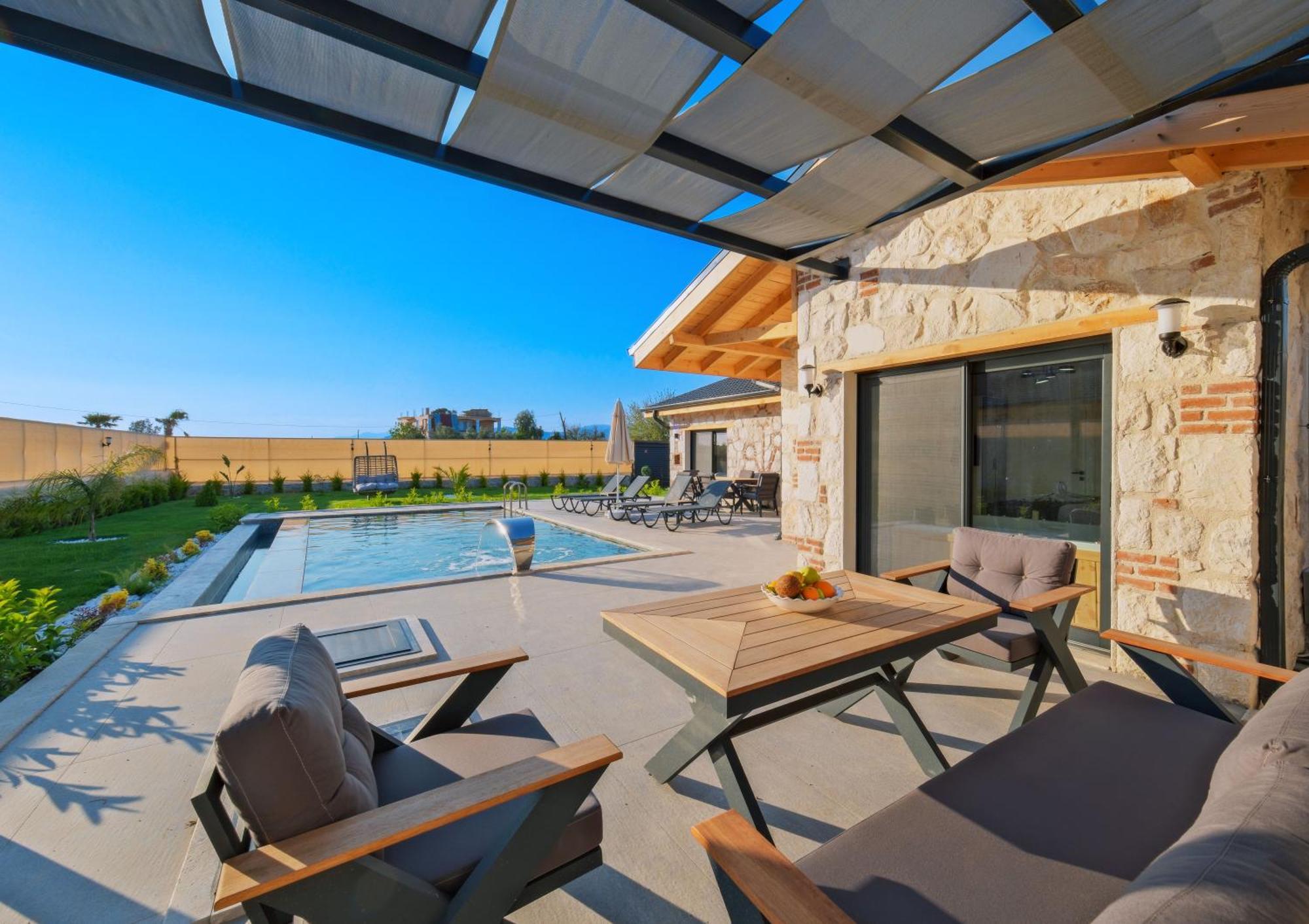 Ader 4 Villa
