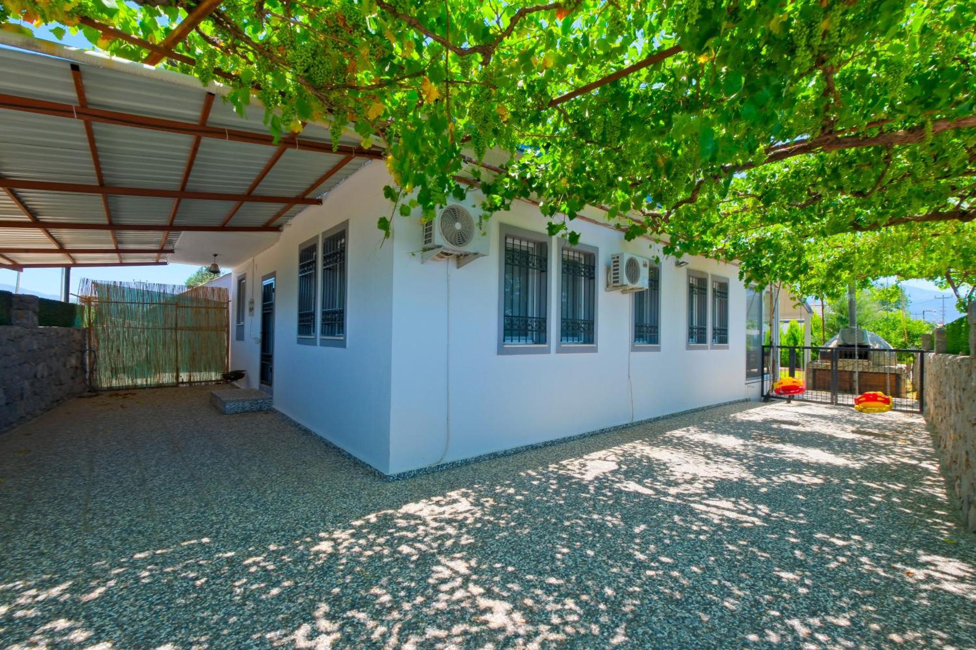 Lavin Villa *