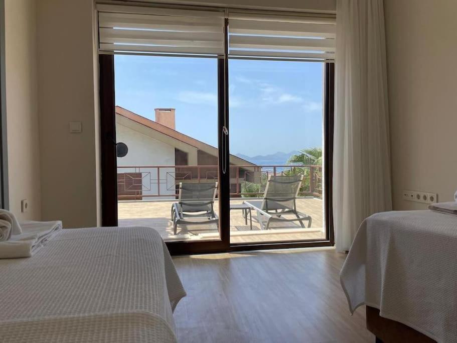 Ela Goecek'te Oezel Havuzlu Luex Villa *