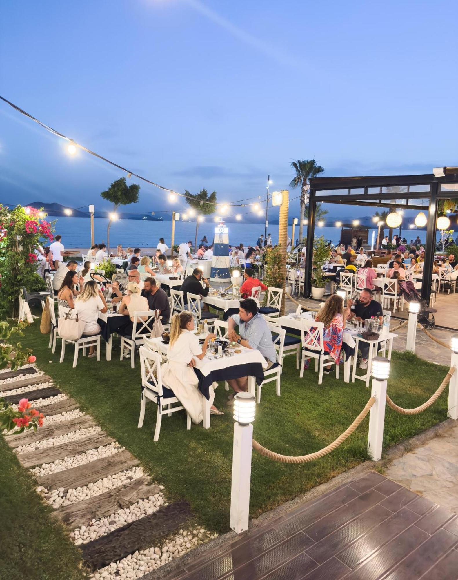 Hotel Uras 3*