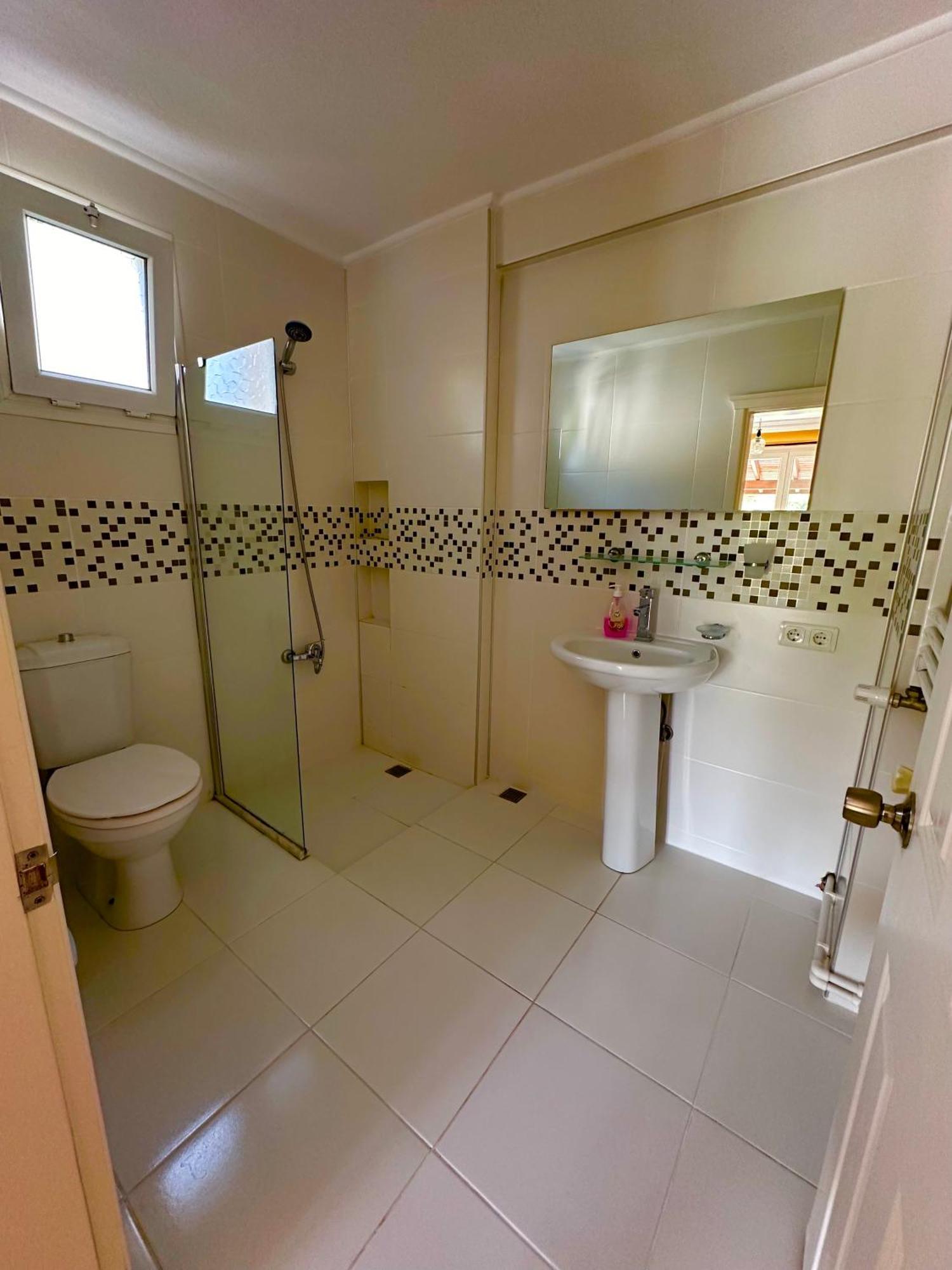 With A Private Pool And Mountain View In A Quiet Area Next To Fores * Fethiye
