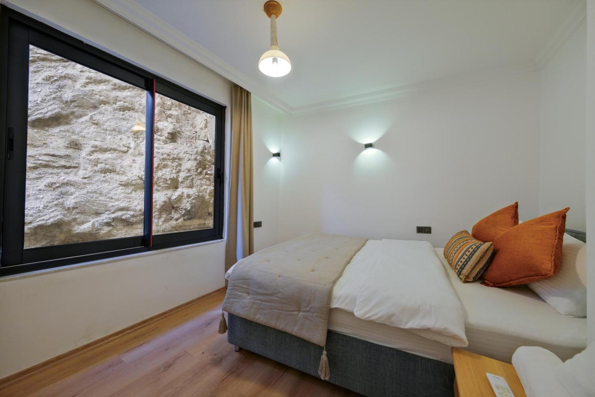 Apart Otel Koerfez *