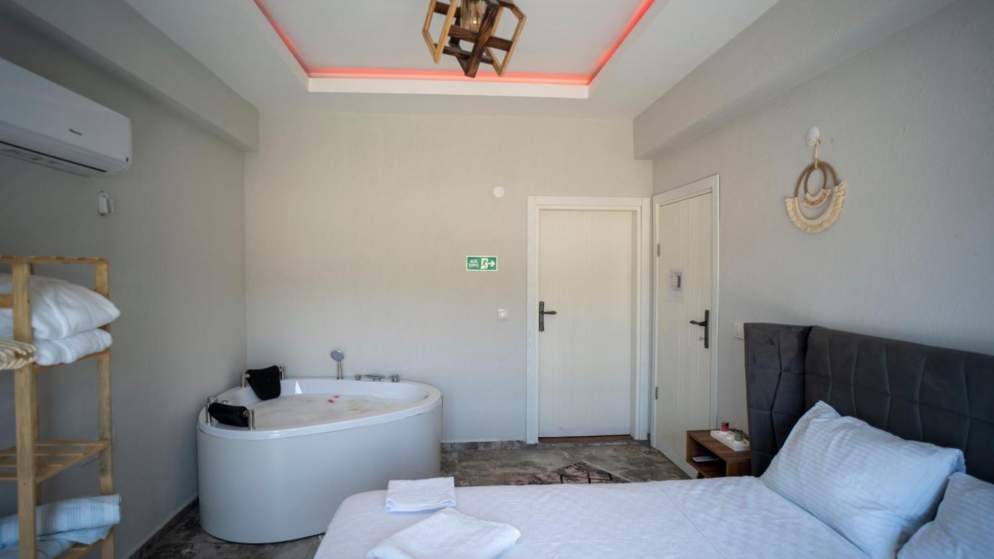Villa Mera 2