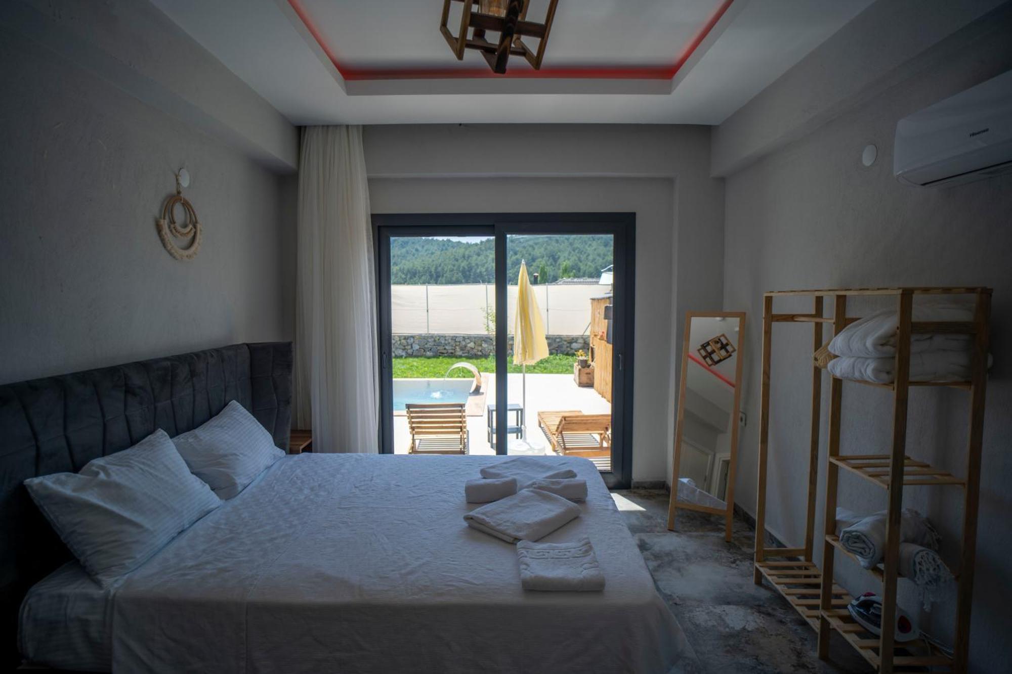 Villa Mera 2