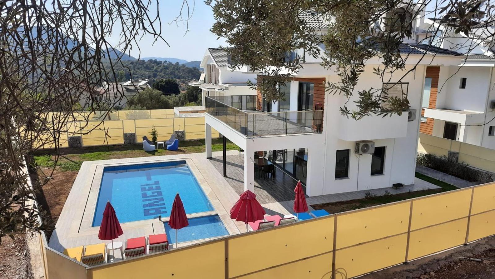 Villa Sherbella *