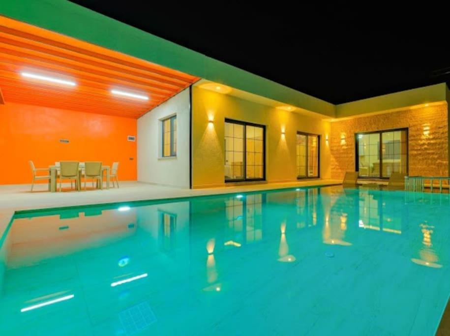 Zera Villa