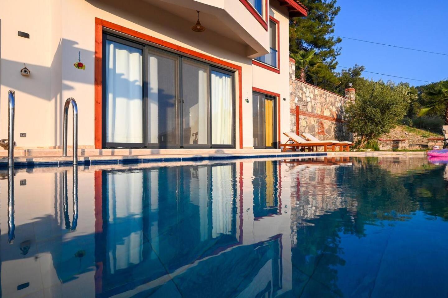 Olive Vista Villa