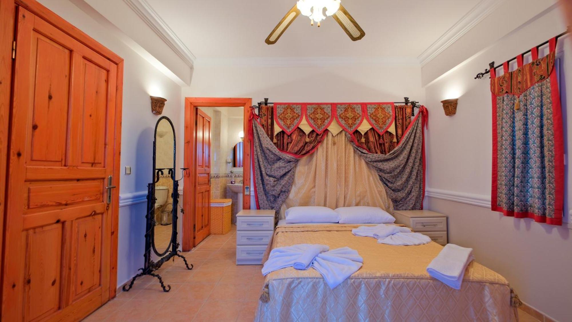 Paradise Villa *