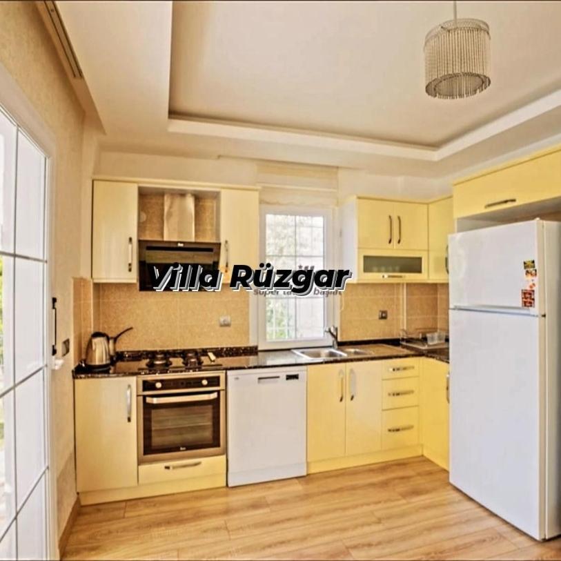 Ruezgar Villa *