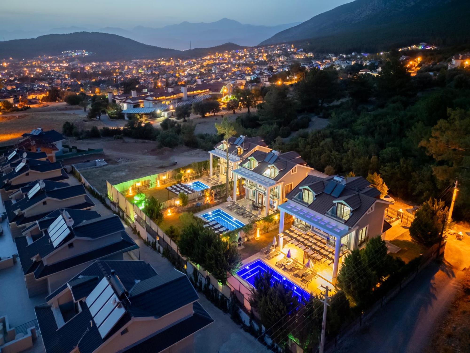 Mortek Villalari Villa *