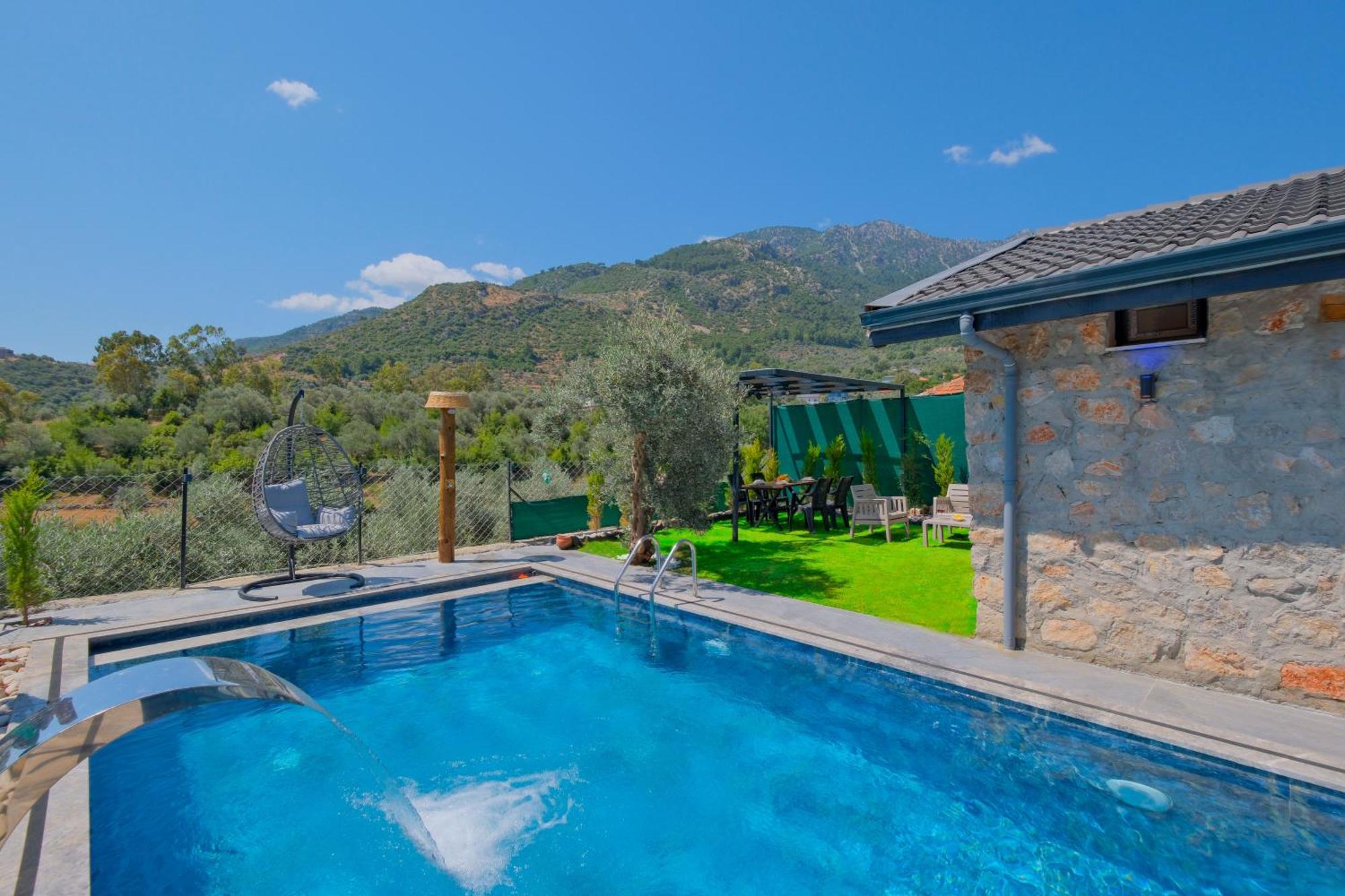 Villaoliveterrace Villa *