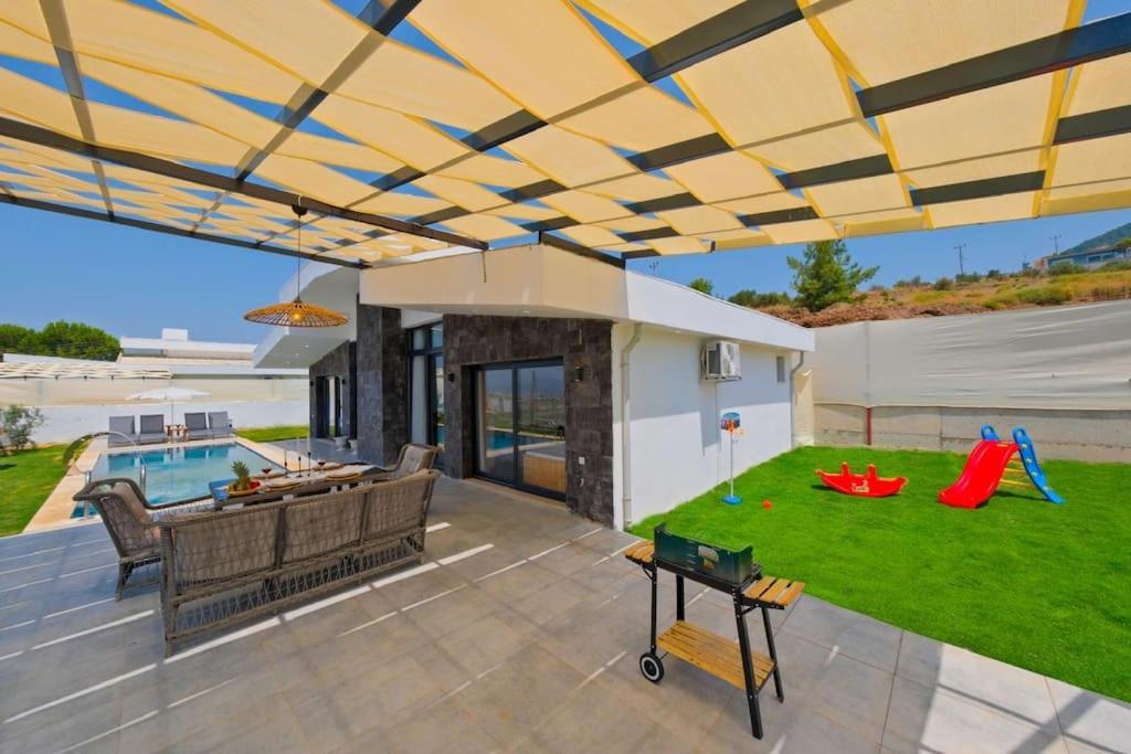 Huzurlu Bir Tatil Deneyimi Villa *