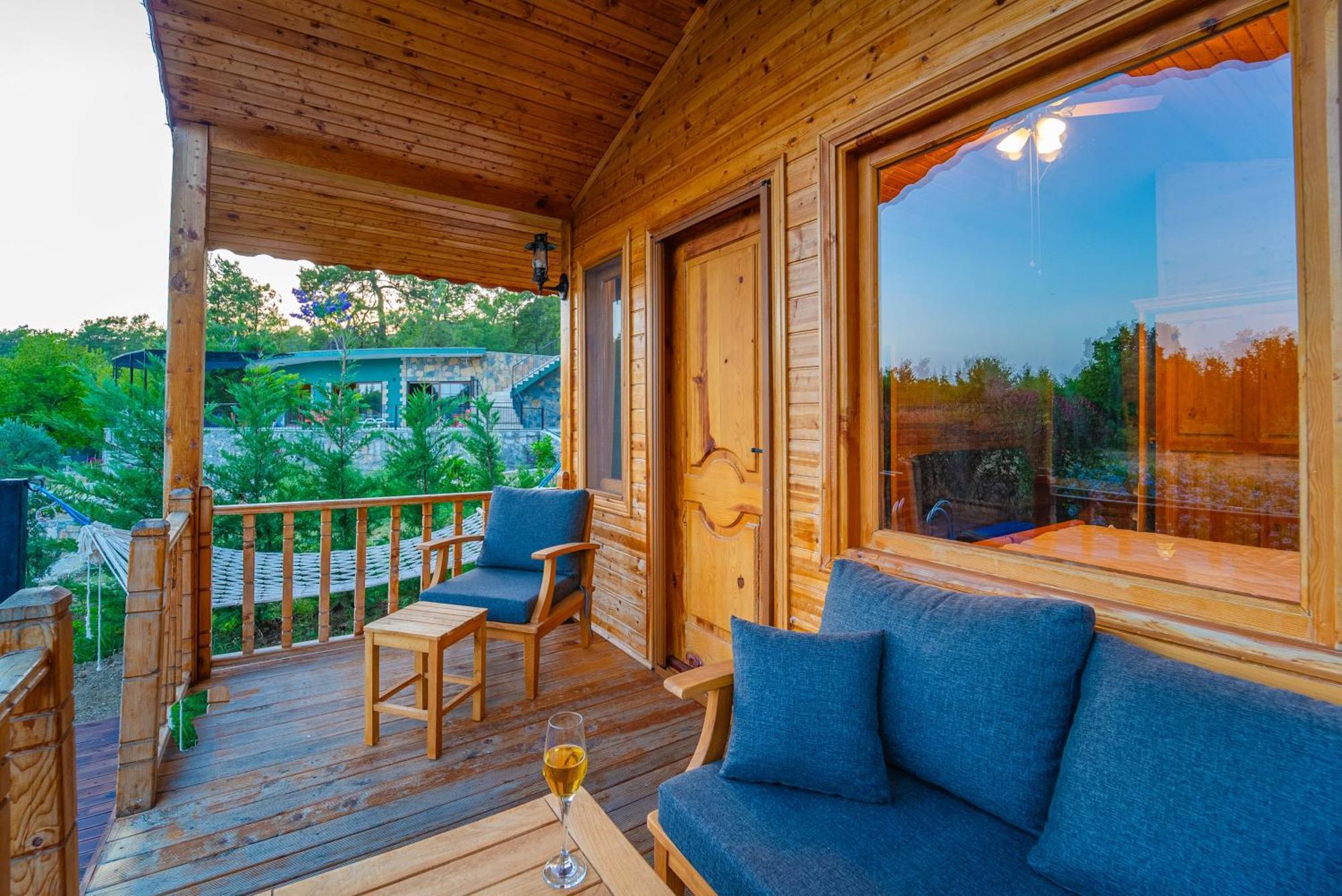 Bed & Breakfast Blue Green Life Bungalow *