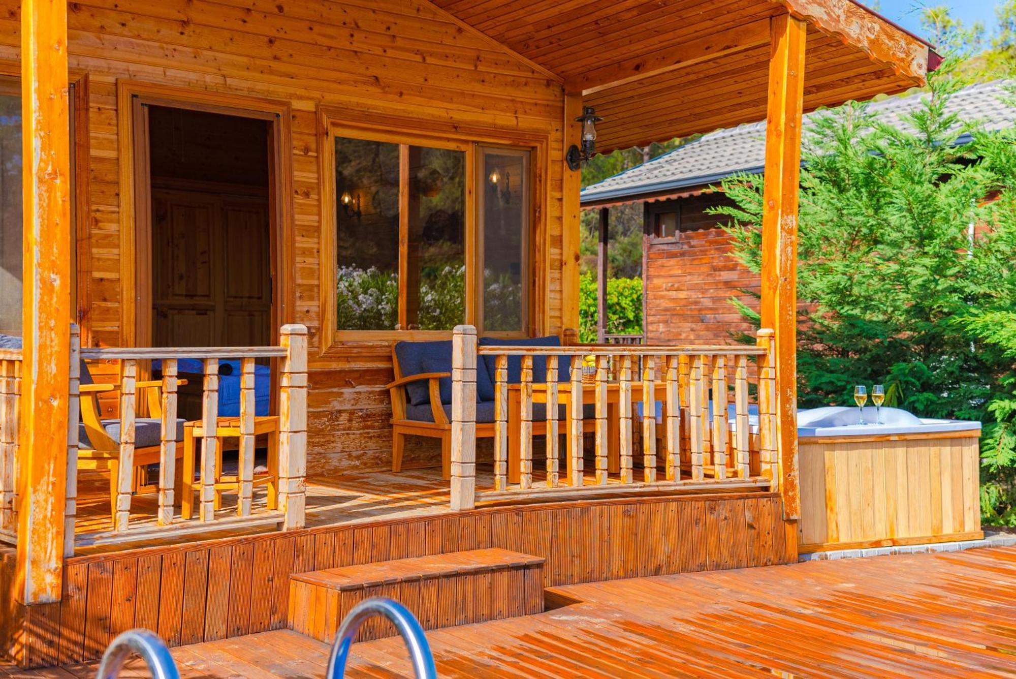 Blue Green Life Bungalow Bed & Breakfast *