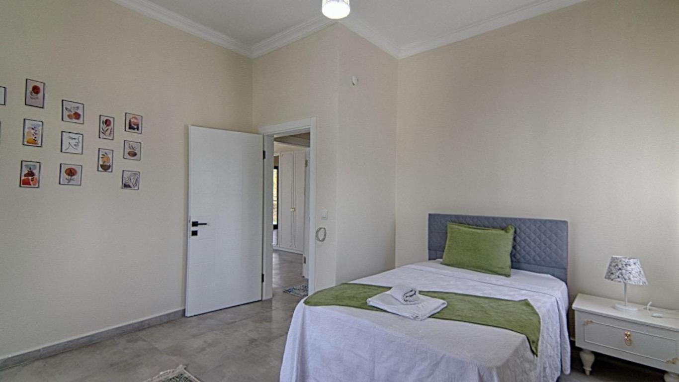 Star House Villa