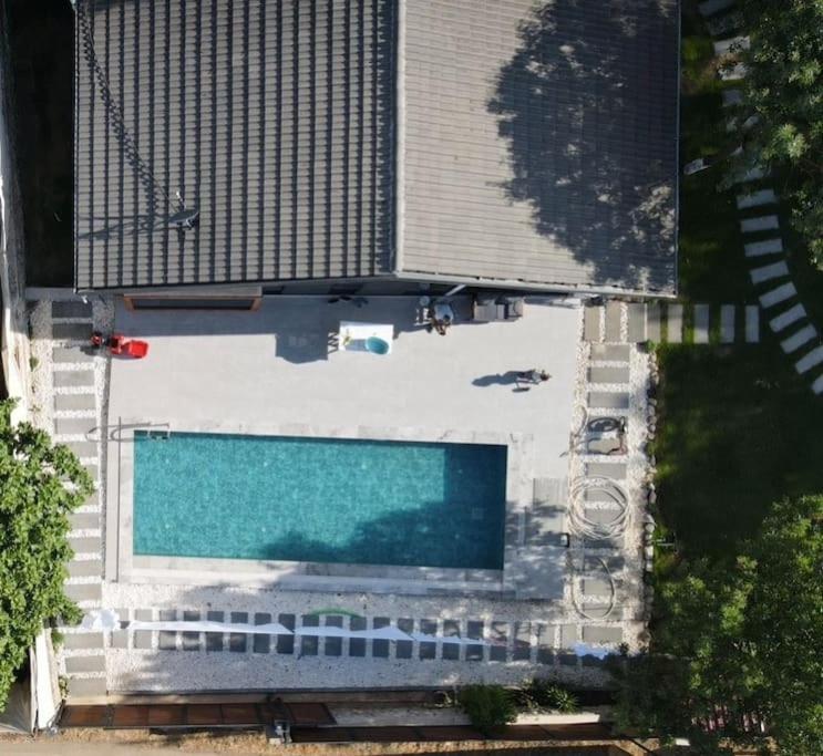 Villa Miro House *