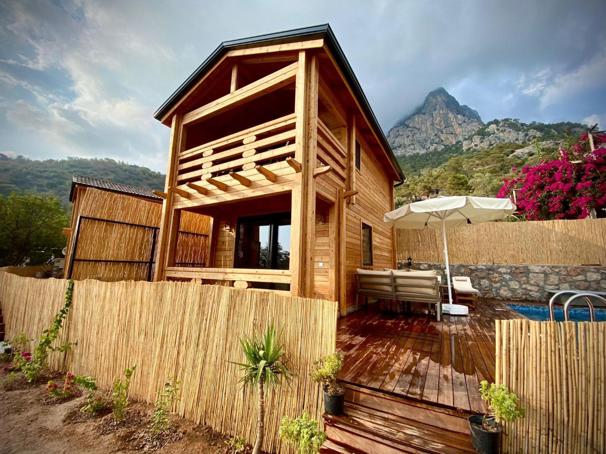 Villa Waterfall