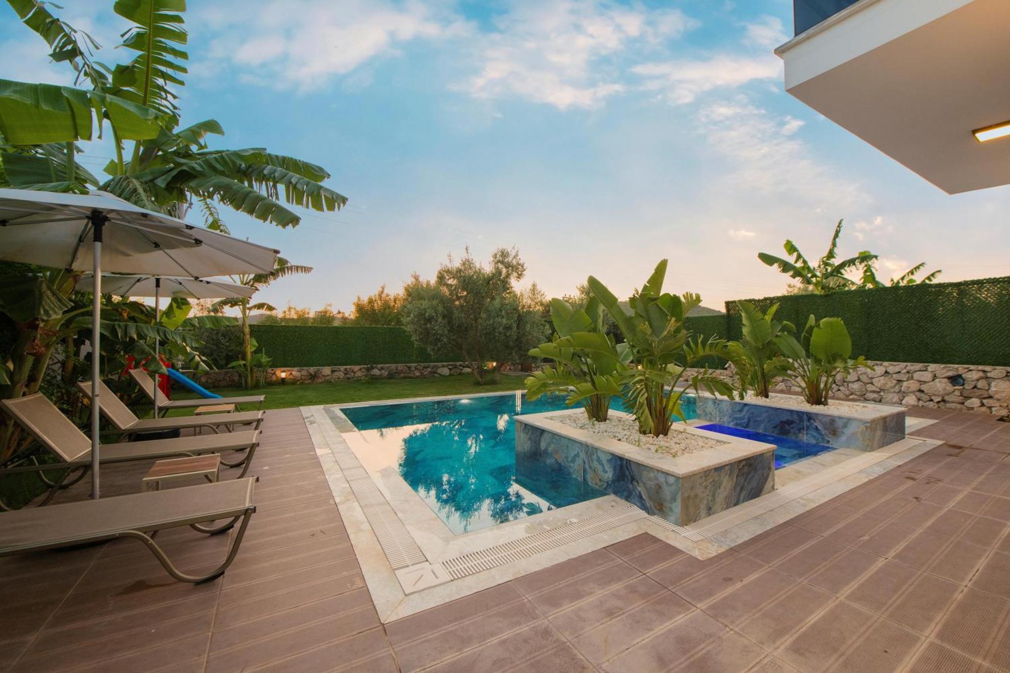 Carya Oeluedeniz Villa