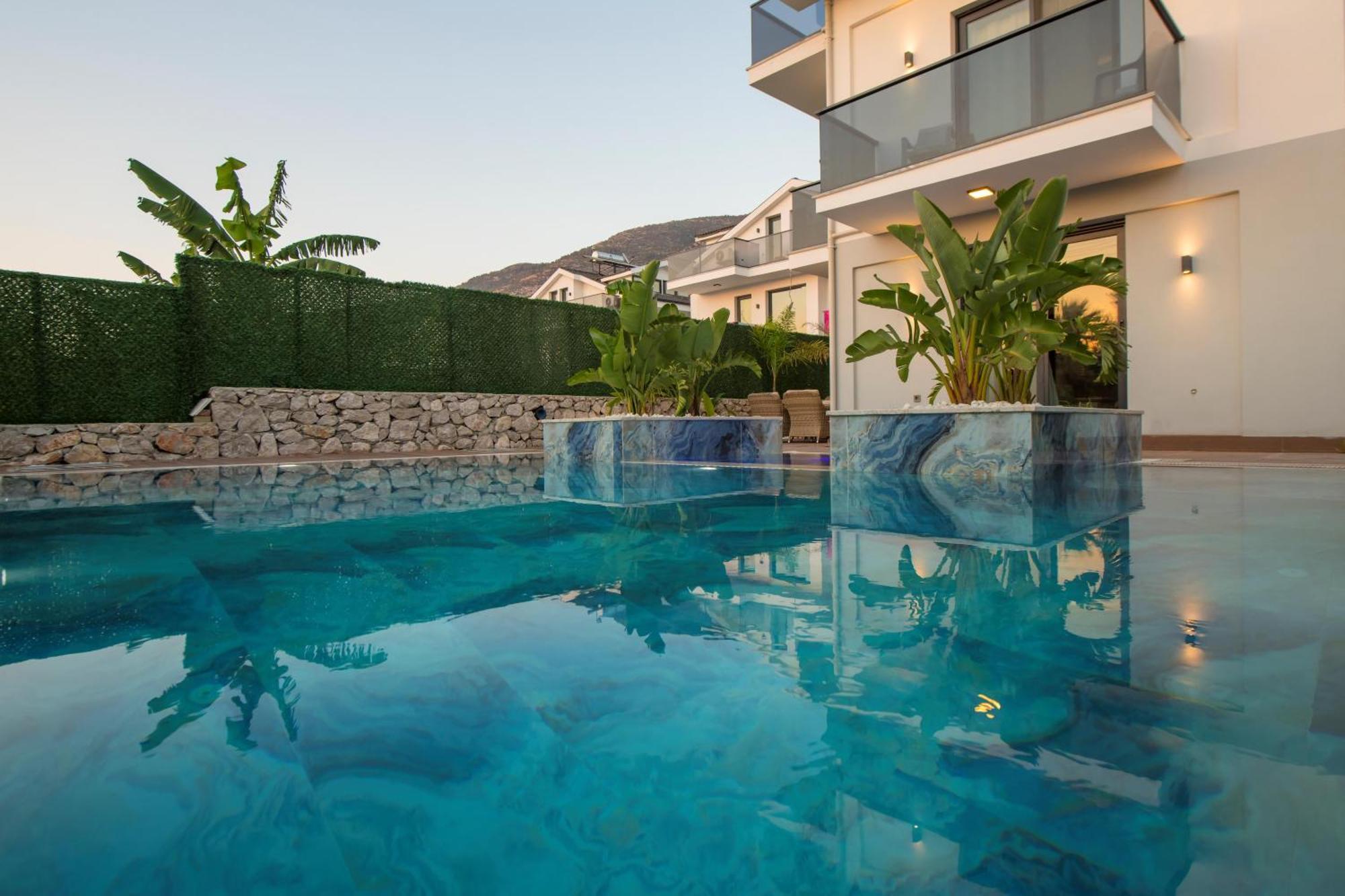 Carya Oeluedeniz Villa Fethiye