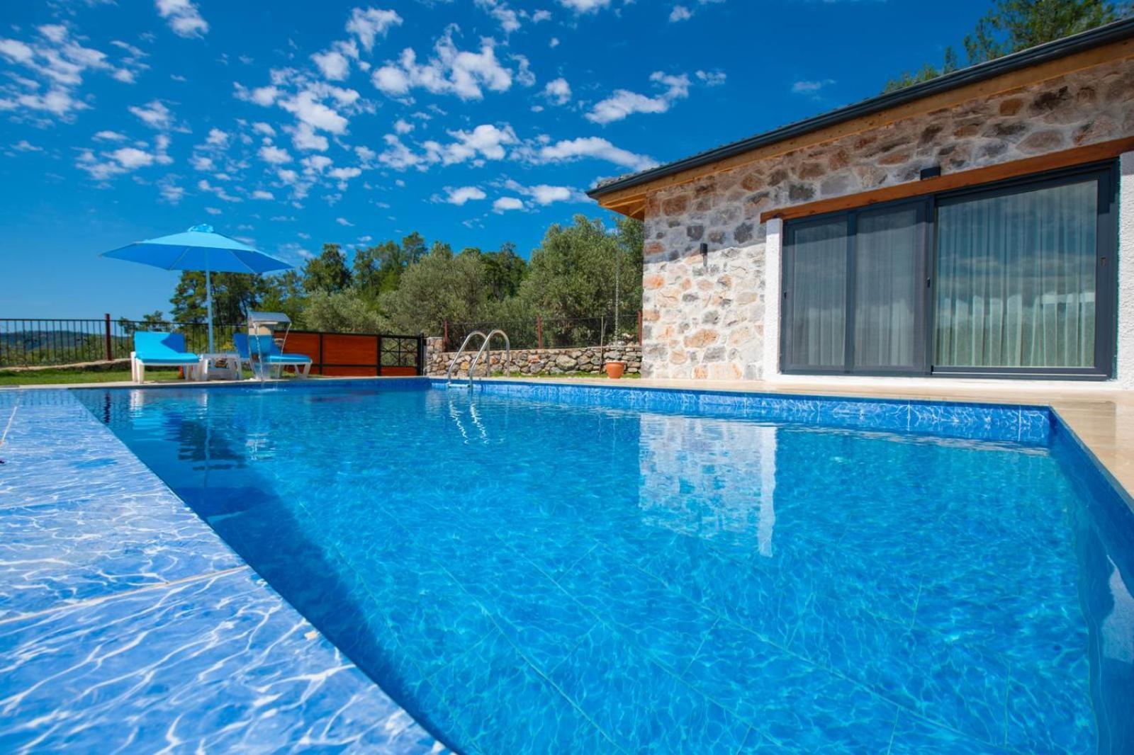 Blue Martins 1&2 Villa