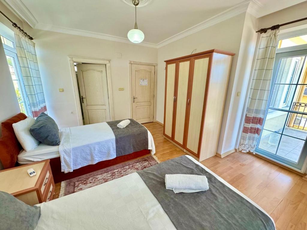 Defne 3 Oeluedeniz Private Pool Villa *