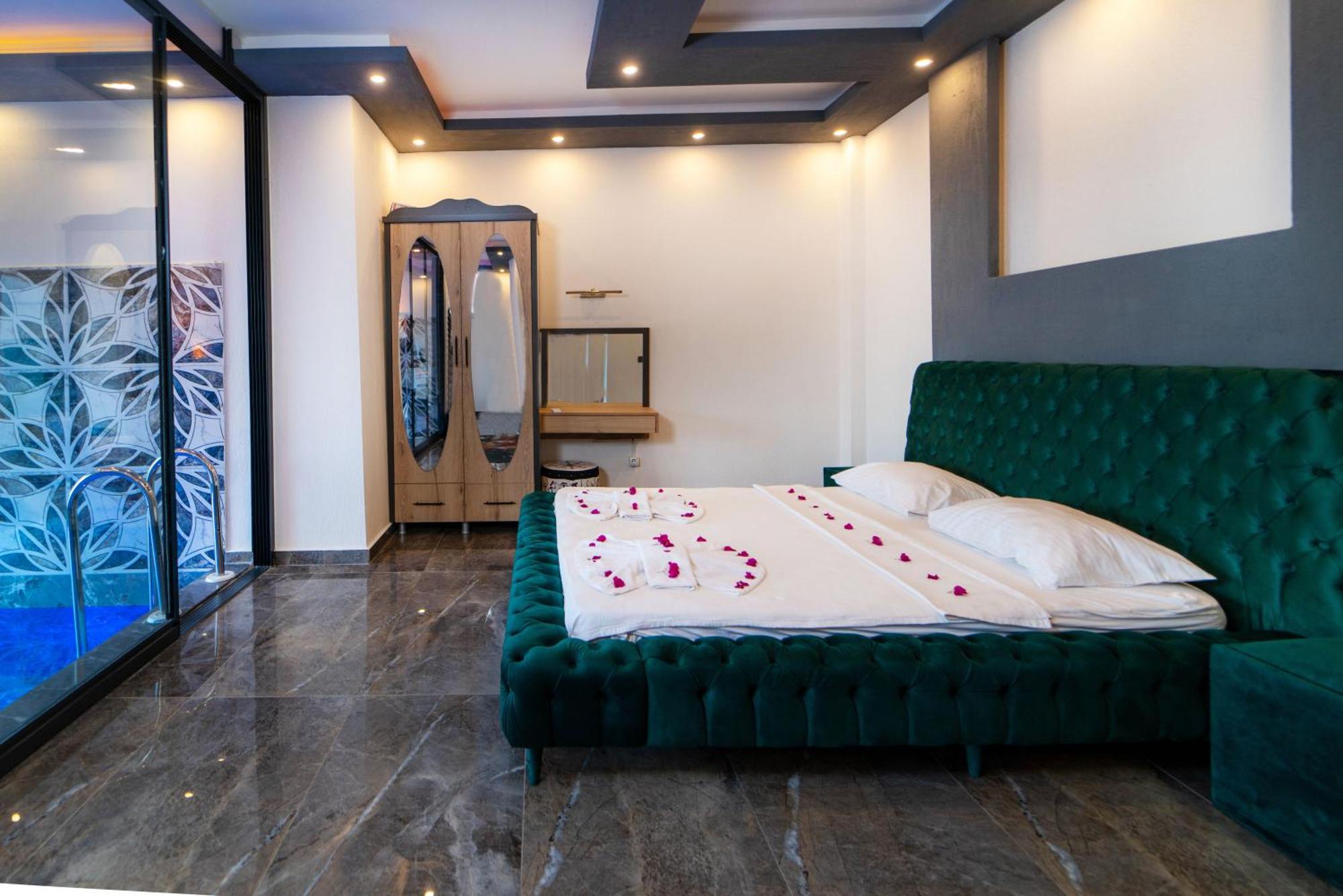 Villa Ultra Luex Viranlar *