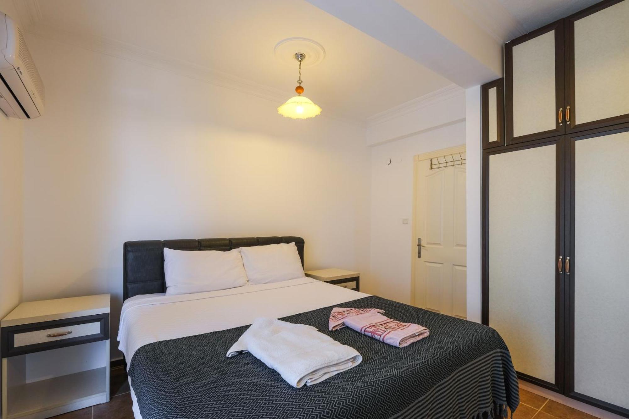 Bed & Breakfast Uezuemlue Evleri