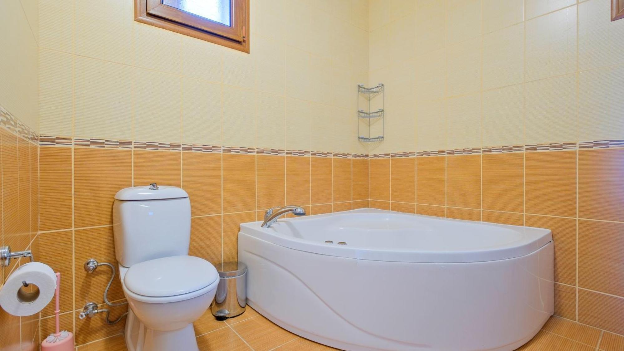 Bed & Breakfast Uezuemlue Evleri *