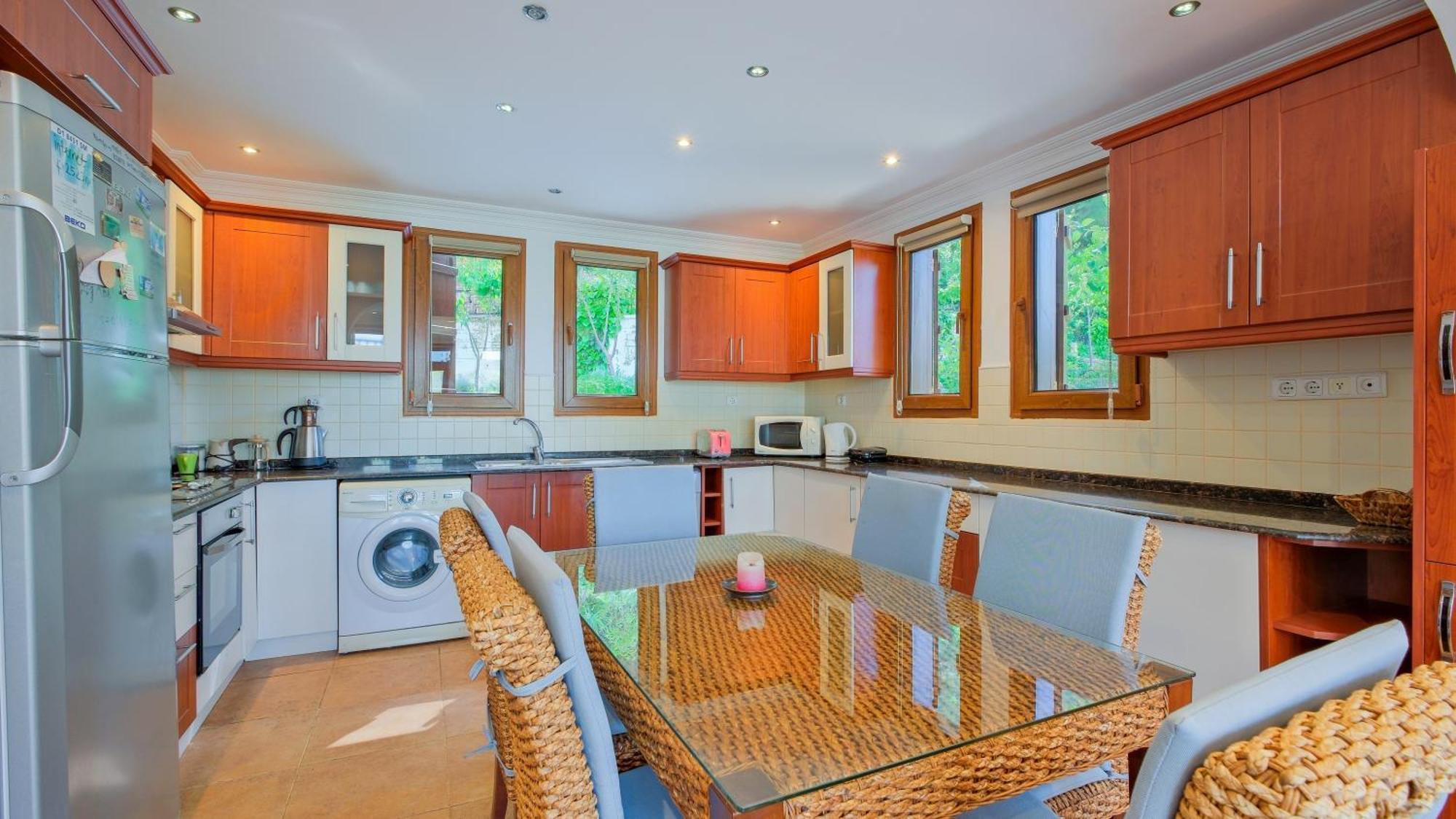 Uezuemlue Evleri Bed & Breakfast Fethiye