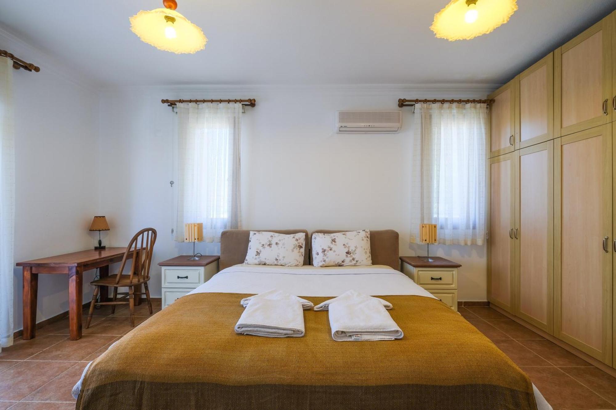 Bed & Breakfast Uezuemlue Evleri *