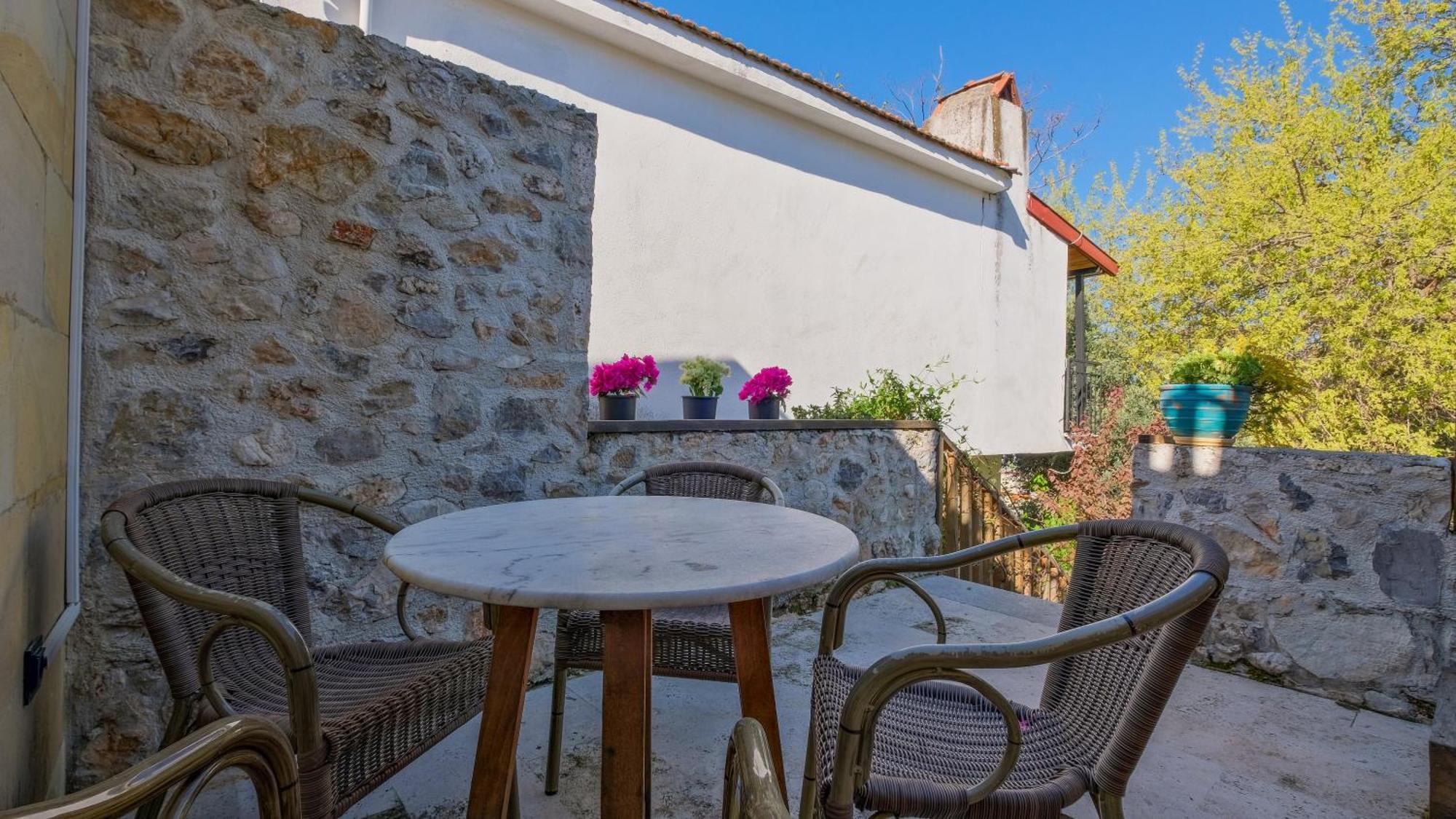 Bed & Breakfast Uezuemlue Evleri Fethiye