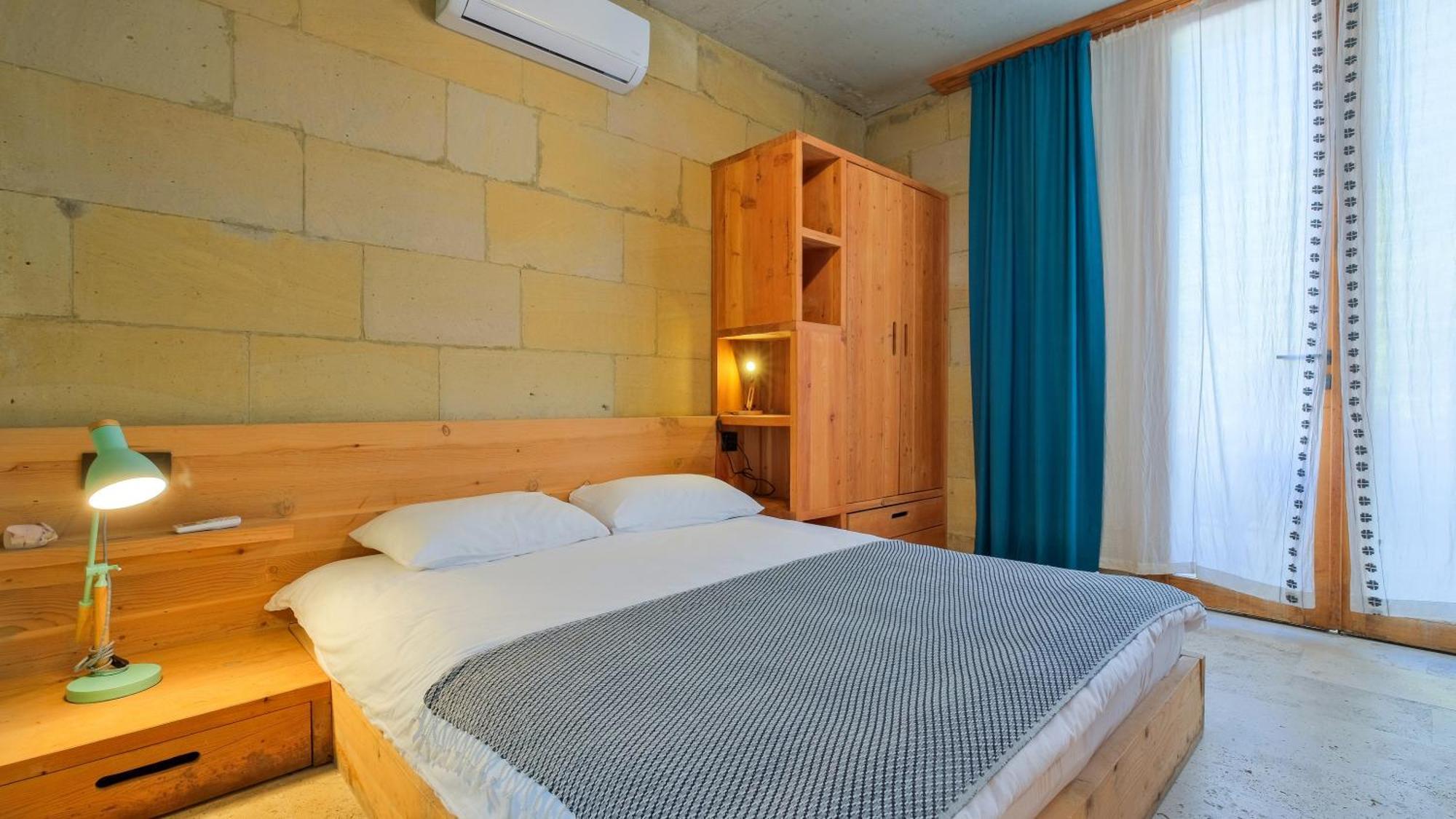 Bed & Breakfast Uezuemlue Evleri *